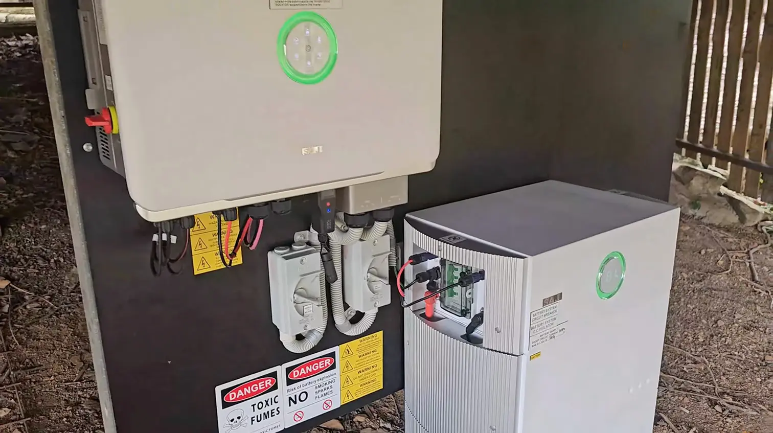 SAJ H2 Inverter with a Matched Battery System-2 Another SAJ H2 Hybrid Inverter next to a compatible battery stack)